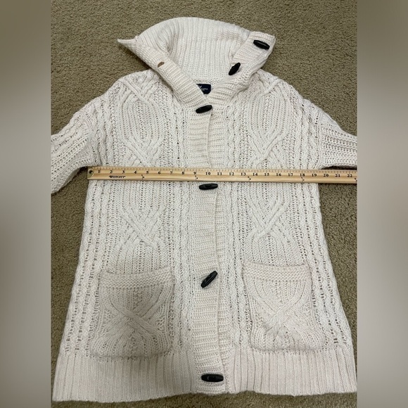 American Eagle Outfitters Cable Knit‎ Cardigan Shawl Collar Pockets Cream XS/S - Picture 3 of 10
